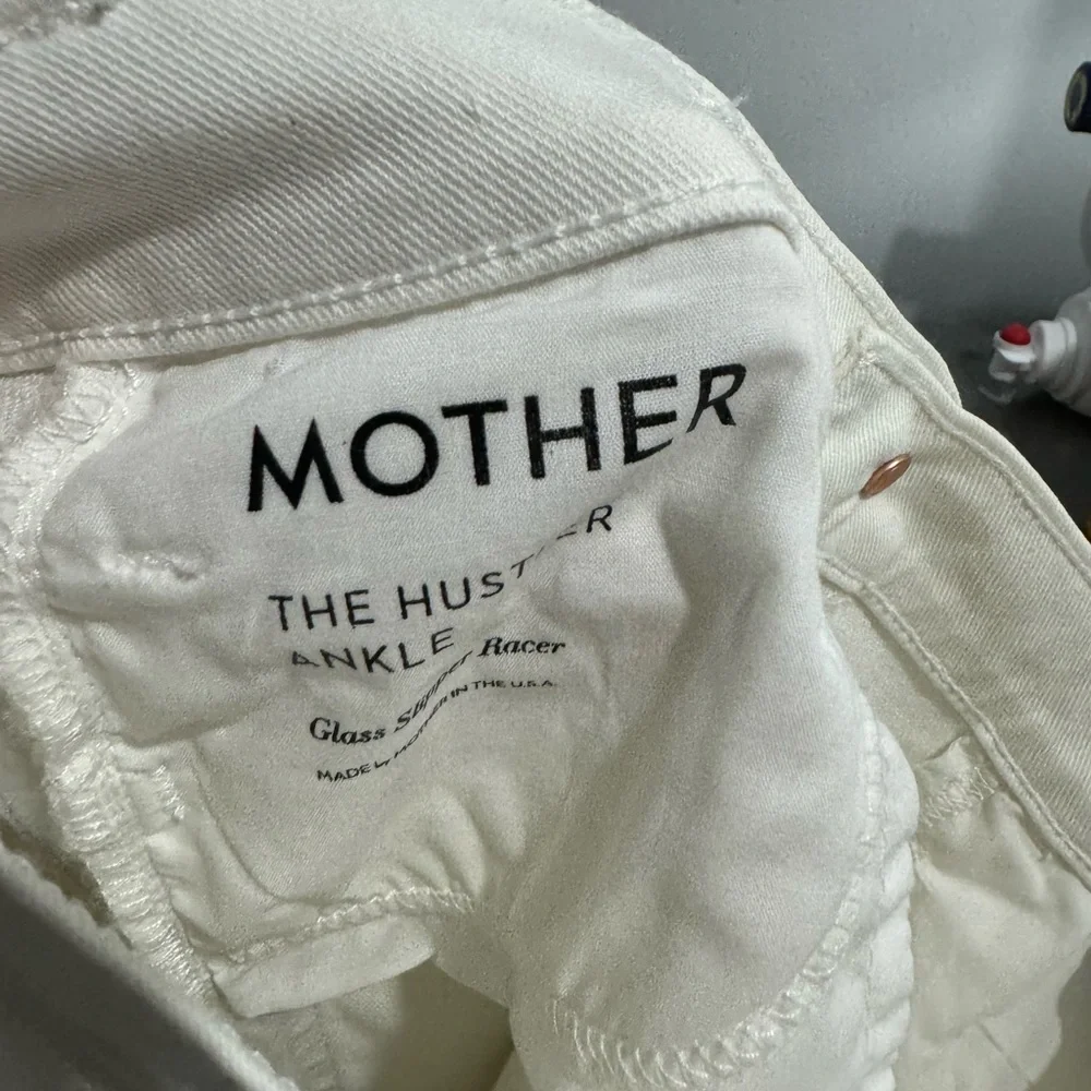 MOTHER Jeans The Hustler Ankle Solid White Striped Side Regular Size 29 - Picture 4 of 4